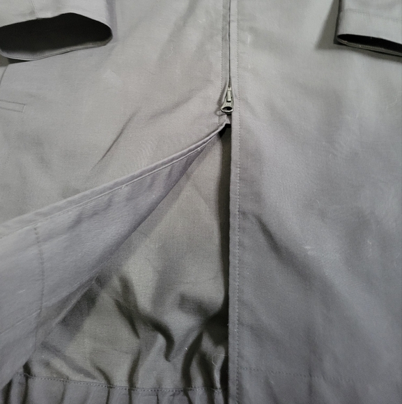 UNIQLO RAIN JACKET size XS - Picture 5 of 12